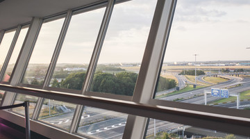 Sky Lounge