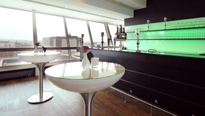 Diamond & Sky Lounge