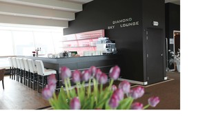 Diamond Sky Lounge